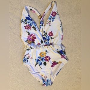 Cupshe sexy one piece swimsuit
